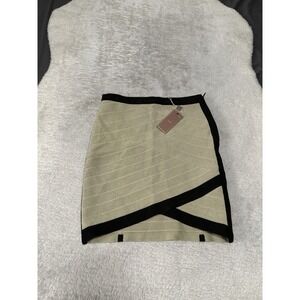 New Stretta Midi Chic Skirt Size Large‎ Multicolor NWT